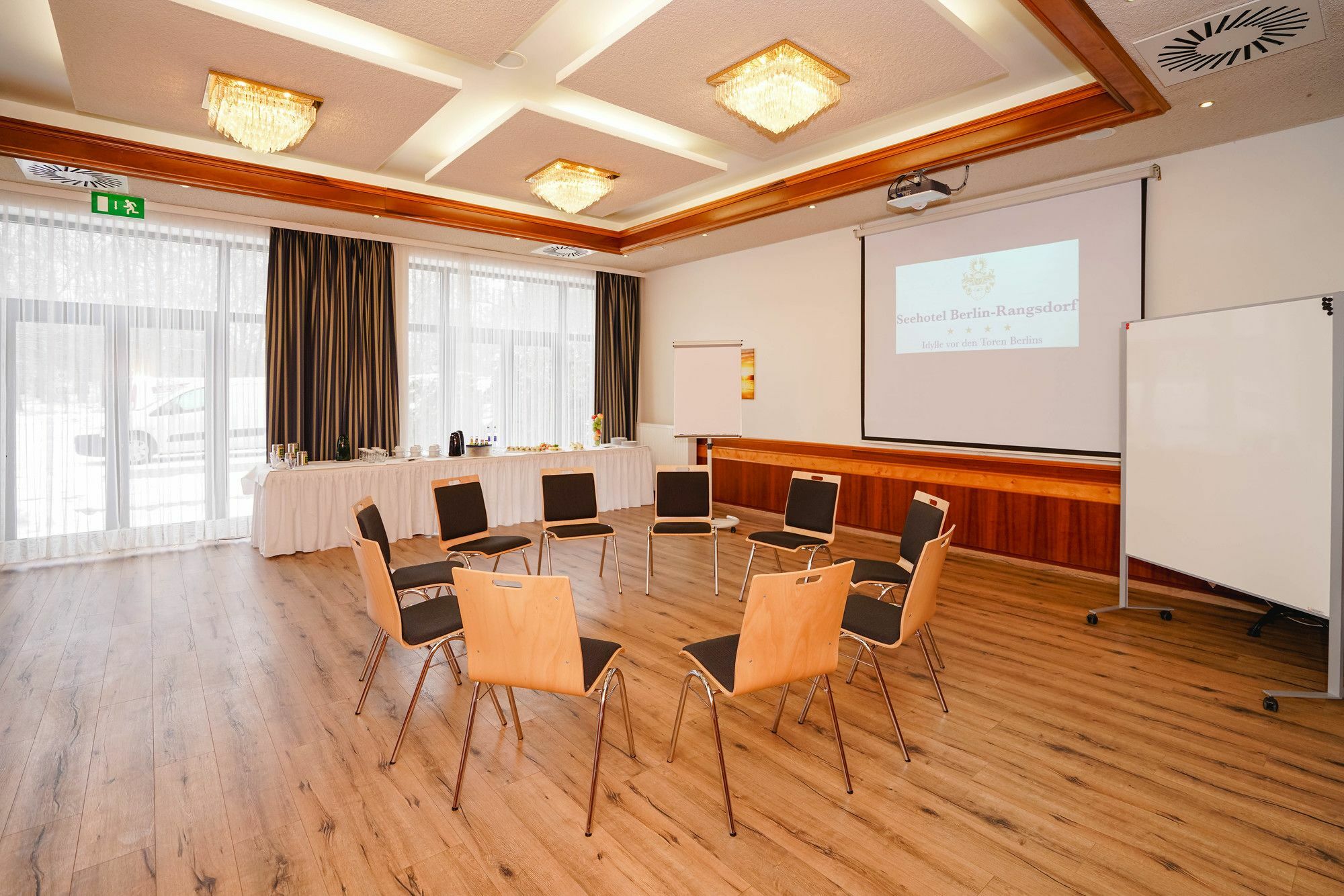 Seehotel Berlin-Rangsdorf Bagian luar foto